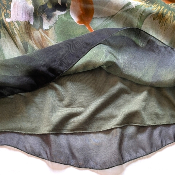 Tempo Paris Silk Blouse Moody Jewel Colors - Picture 6 of 15